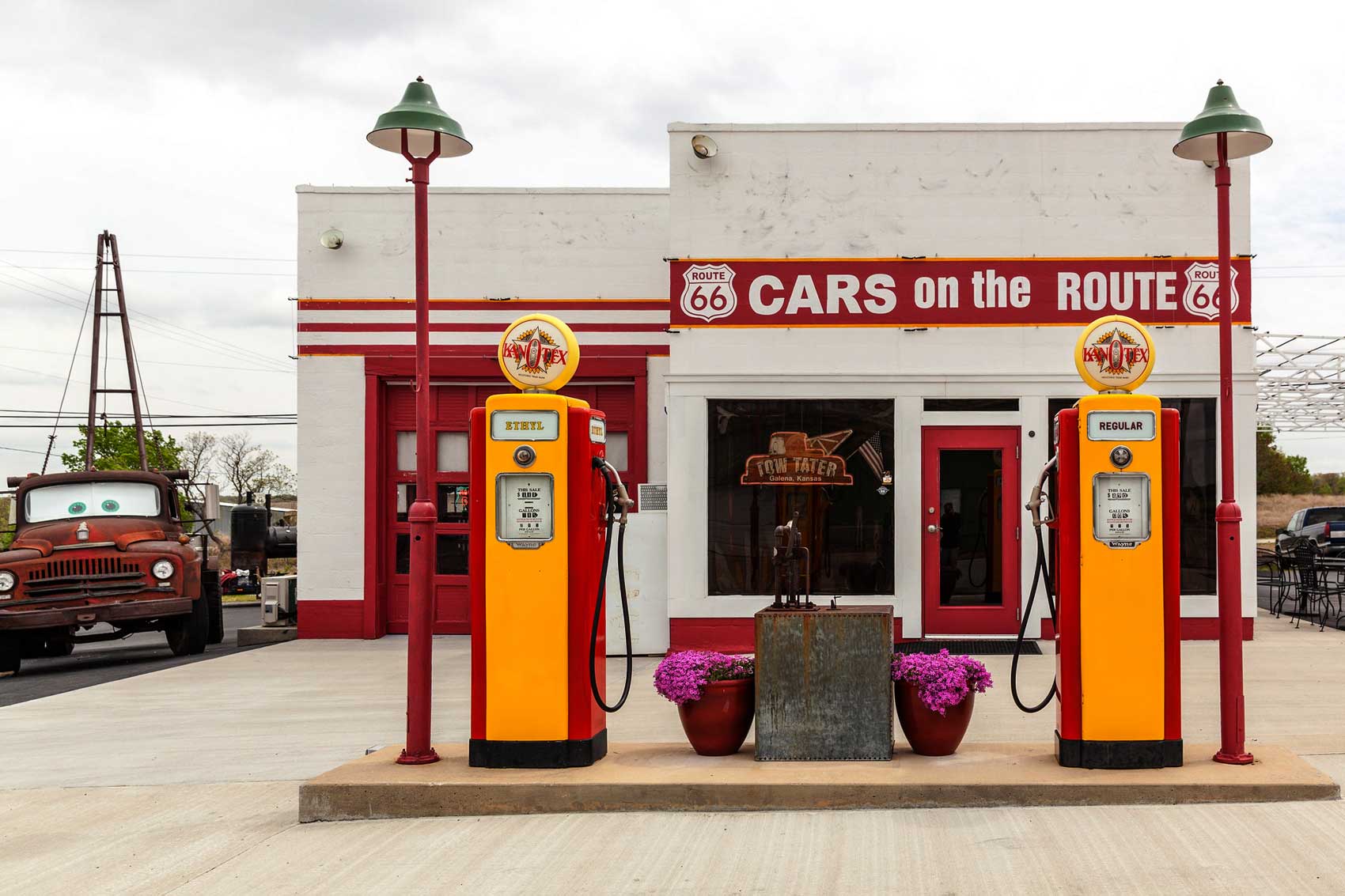 Cars-on-Route-Galena-Kansas