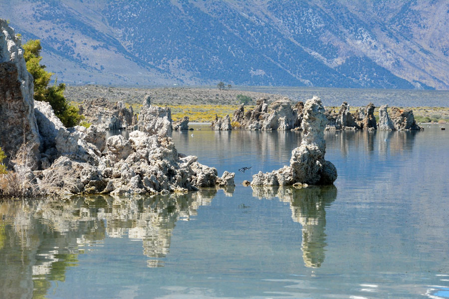 Mono Lake California US-395 Mono Lake California US-395