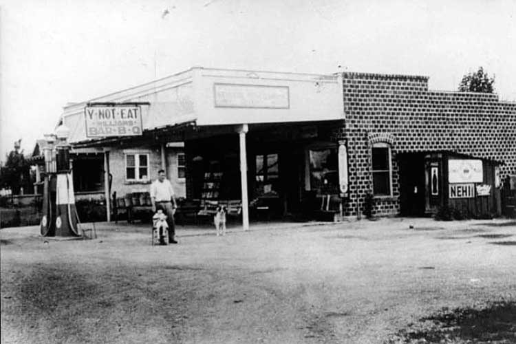 Old Williams Riverton Store Old Williams Riverton Store