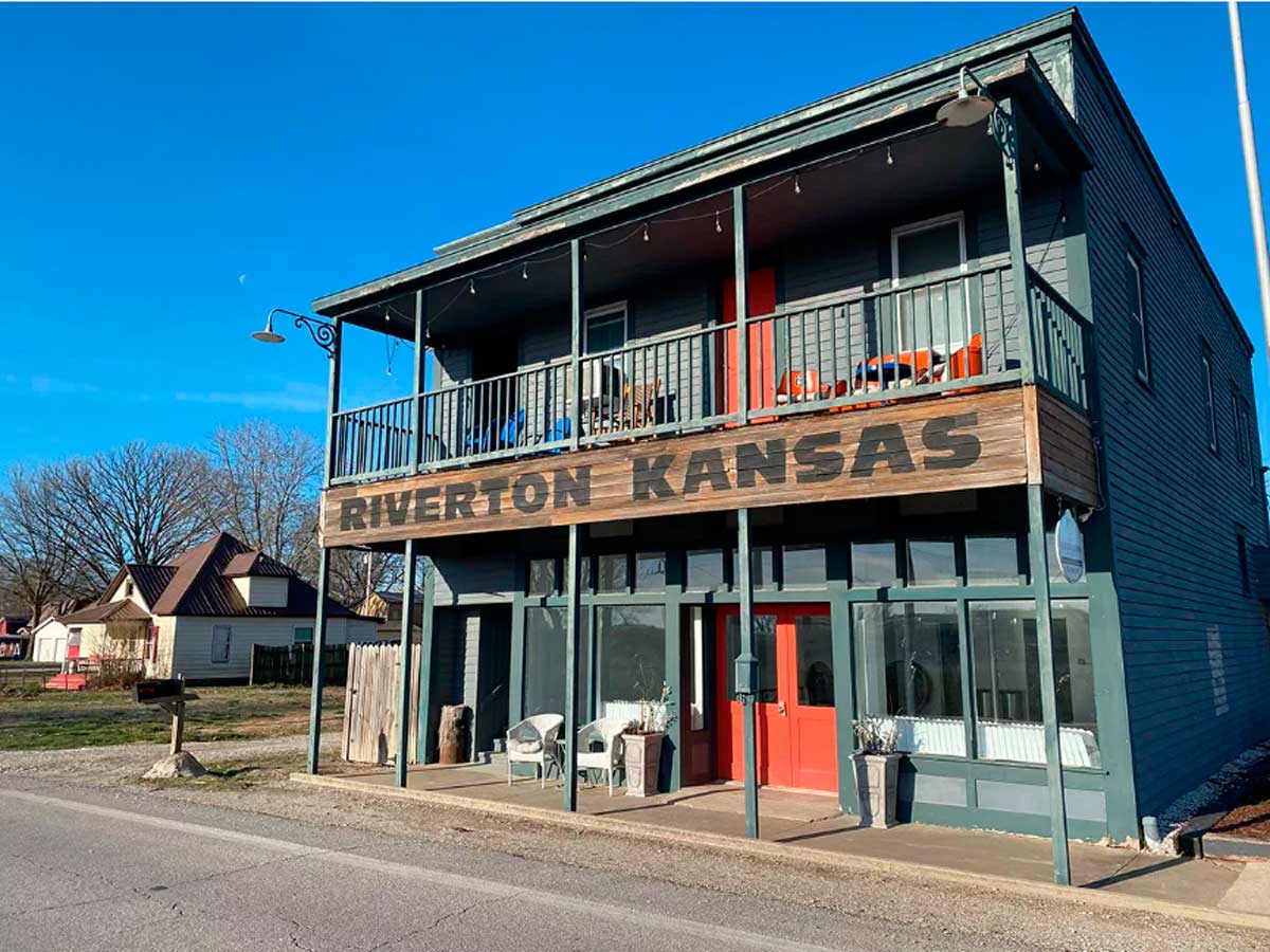 Old Riverton Post Old Riverton Post